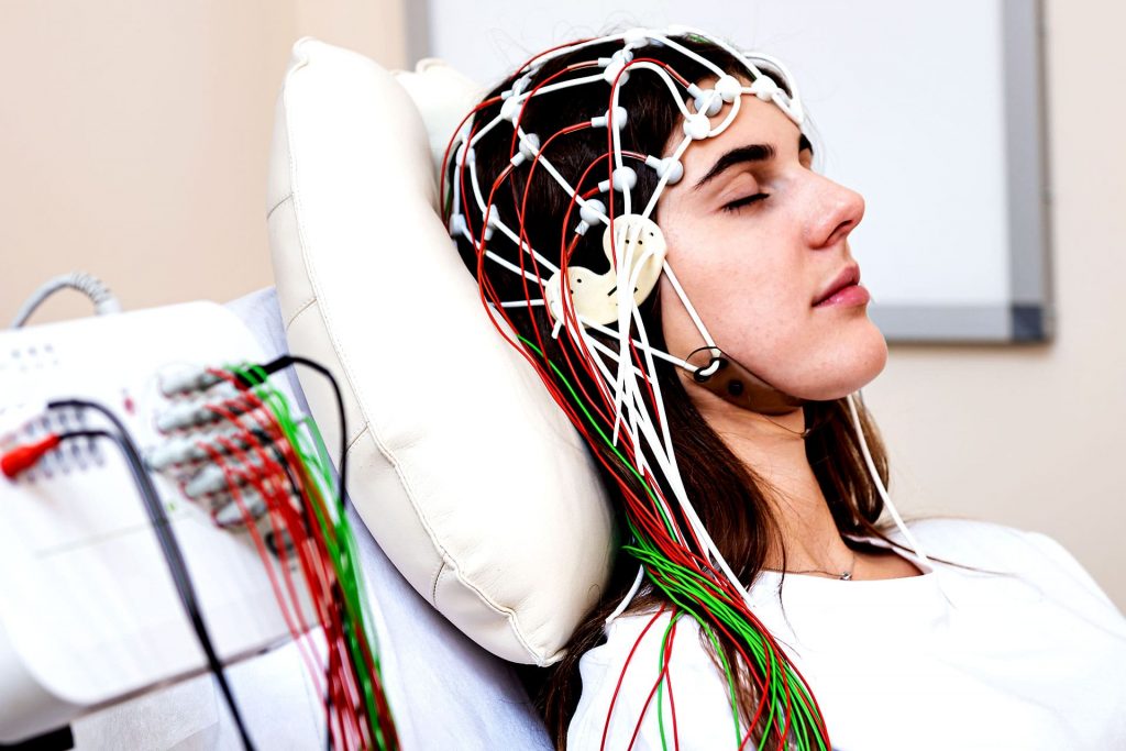 elettroencefalogramma con privazione sonno